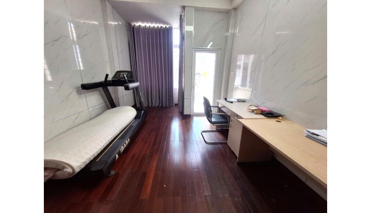 Siêu Phẩm 5 Tầng 72m2 6PN Chỉ 9 Tỷ Nhỉnh Vip Bình Thọ Dân Chủ Thủ Đức Đẹp Lung Linh